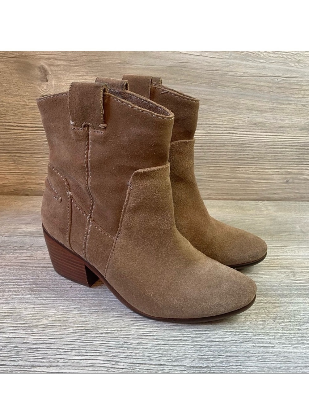 Vince Camuto tan slip on leather heeled ankle boots